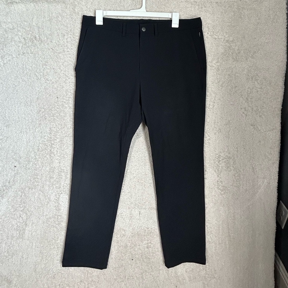 Crazy Yoga Flat Front Pant Men 38 Casual Tech Stretch Golf Performance Black